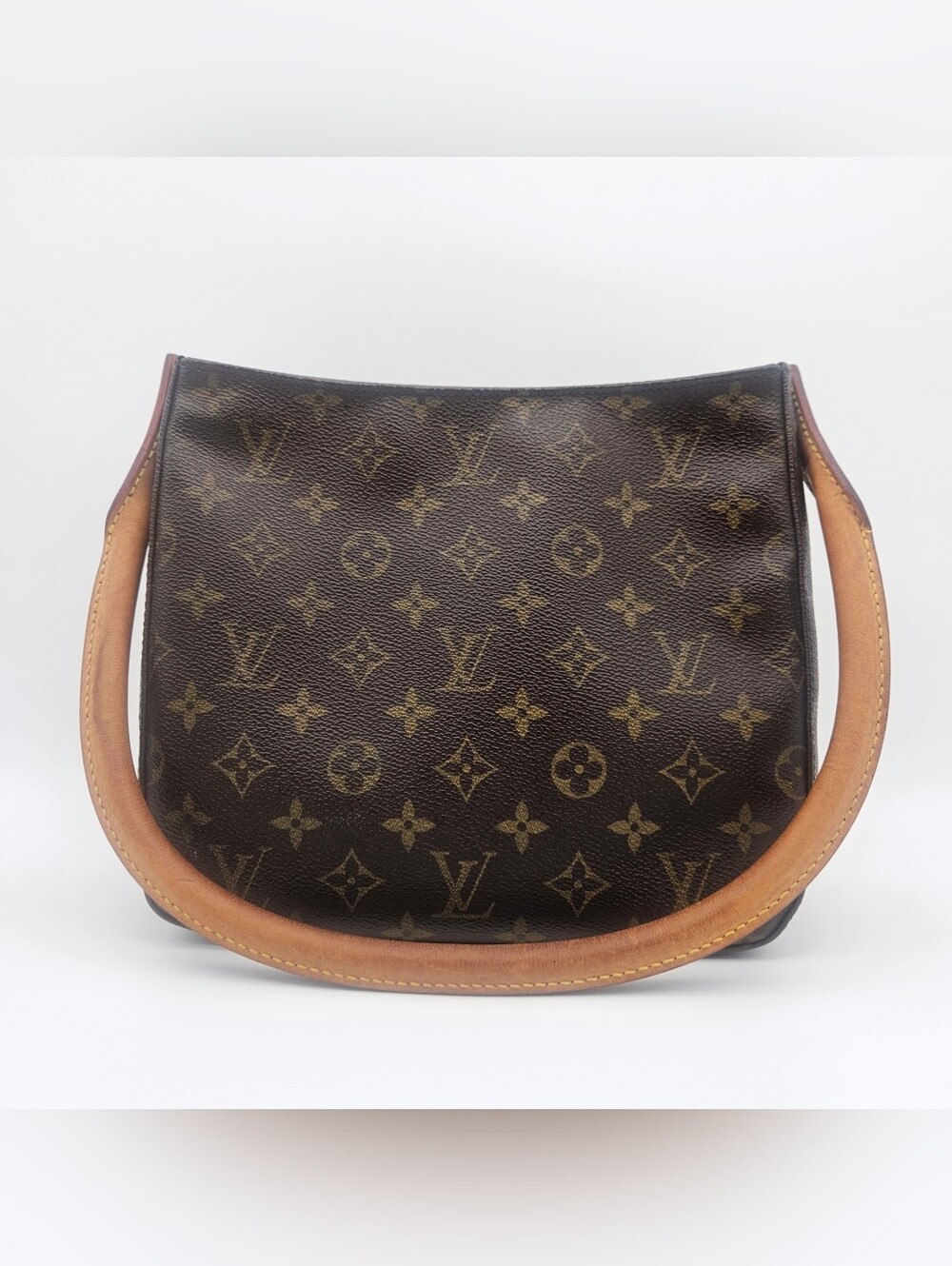 Authentic Louis Vuitton Looping MM #4366M